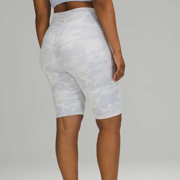 Lululemon Wunder Under Short 10" *Ribbed Incognito Camo Jacquard Alpine White - Picture 6 of 6